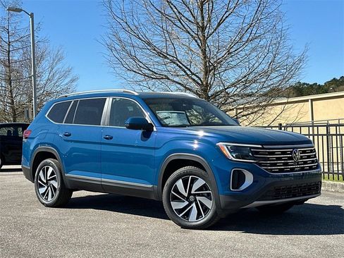 New 2025 Volkswagen Atlas SEL image 1