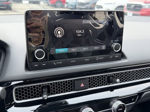 Used 2025 Honda Civic Sport image 22