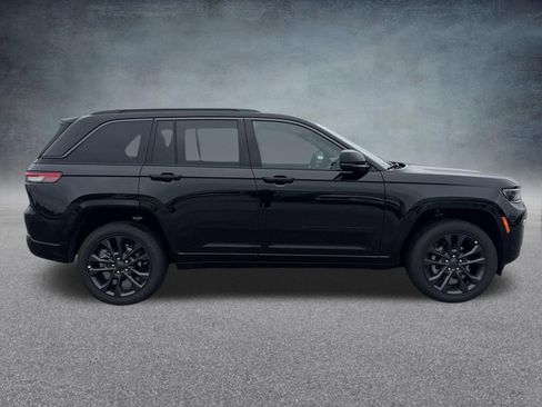 New 2026 Jeep Grand Cherokee Limited AWD/4WD image 24