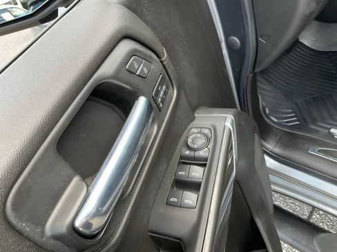 Used 2021 GMC Sierra 1500 AT4 AWD/4WD image 8