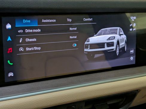 New 2026 Porsche Cayenne S image 36