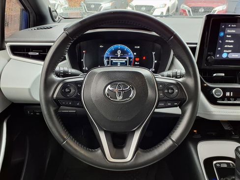 Used 2023 Toyota Corolla XSE image 15
