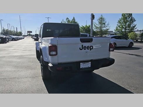 New 2026 Jeep Gladiator Sport AWD/4WD image 31
