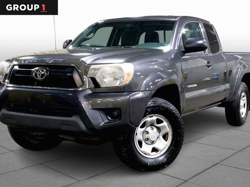 Used 2013 Toyota Tacoma 4x4 Access Cab w/ SR5 Pkg image 1