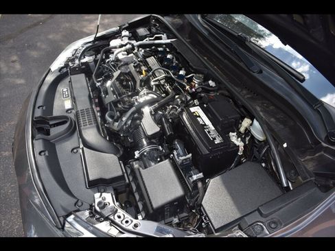 Used 2021 Toyota Corolla SE w/ Carpet Mat Package (TMS) FWD image 39