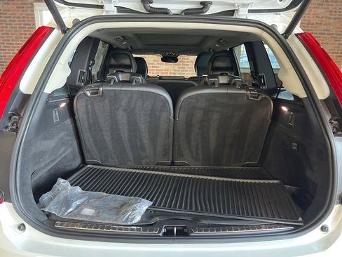 Used 2023 Volvo XC90 B6 Ultimate image 42