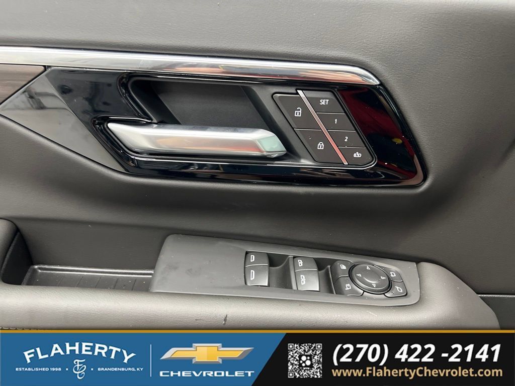 New 2026 Chevrolet Tahoe Z71 w/ Z71 Off-Road Package AWD/4WD image 22