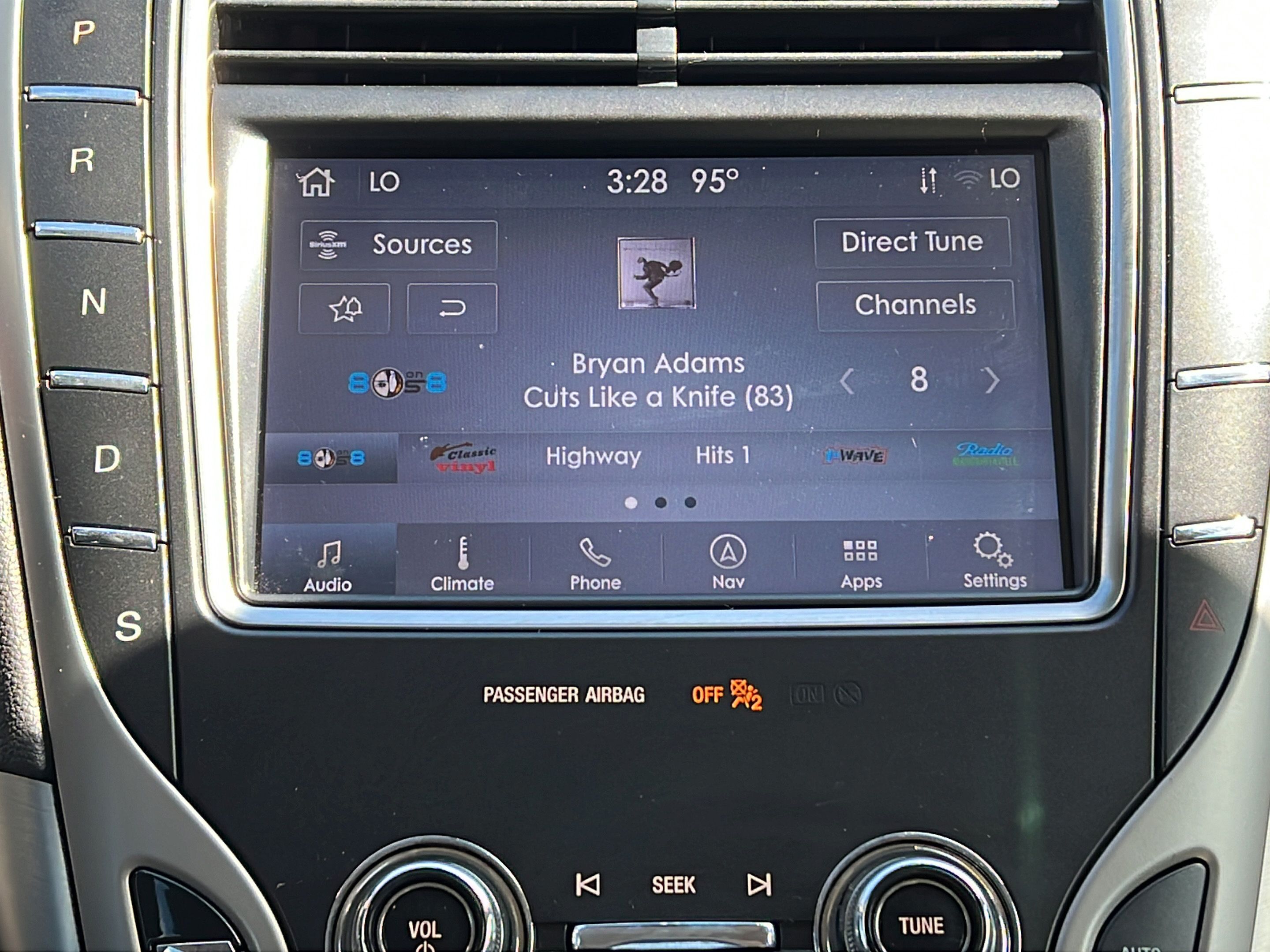 Used 2020 Lincoln Nautilus FWD w/ Equipment Group 101A image 22