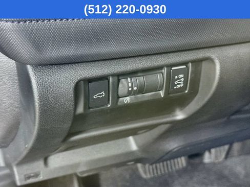Used 2026 Subaru Forester Limited AWD/4WD image 11