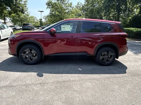New 2026 Nissan Rogue SV AWD/4WD image 4