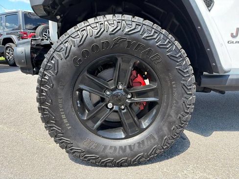 Used 2020 Jeep Gladiator Rubicon AWD/4WD image 11