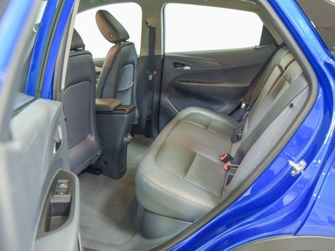 Used 2019 Chevrolet Bolt Premier w/ Infotainment Package image 4