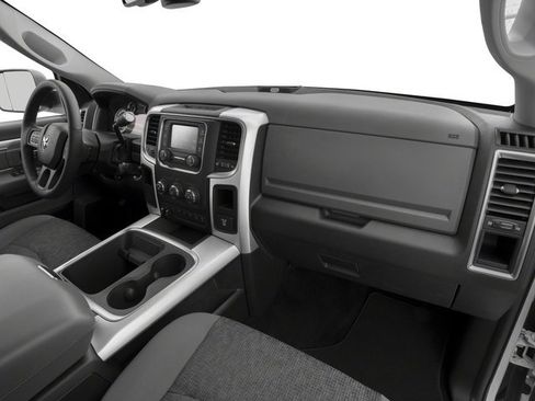 Used 2017 RAM 2500 Big Horn image 19