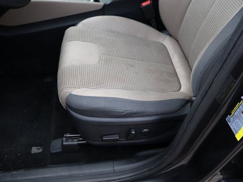 Used 2020 Hyundai Santa Fe SEL image 38