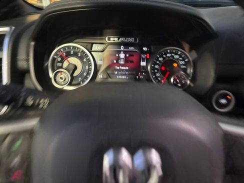 Used 2021 RAM 1500 Laramie AWD/4WD image 6