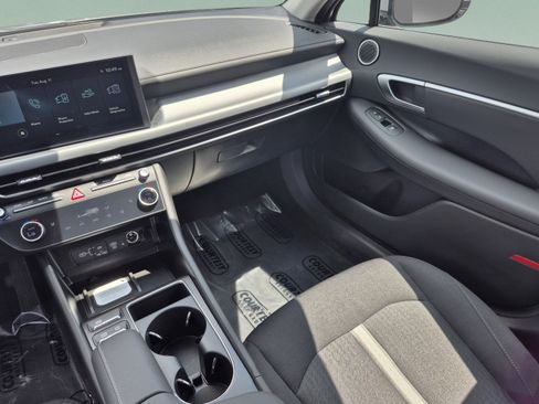 New 2026 Hyundai Sonata SEL FWD image 13