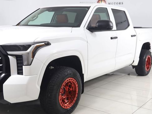 Used 2024 Toyota Tundra SR AWD/4WD image 51