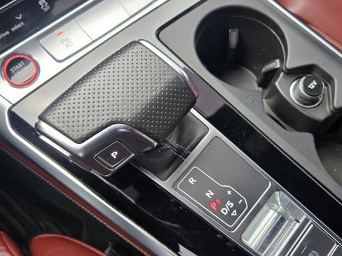 Certified 2022 Audi S6 Premium Plus AWD/4WD image 18