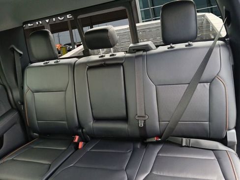 New 2026 Ford F250 Lariat w/ Black Appearance Package image 13