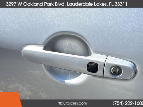 Used 2011 Toyota RAV4 Limited w/ Limited Extra Value Pkg image 20