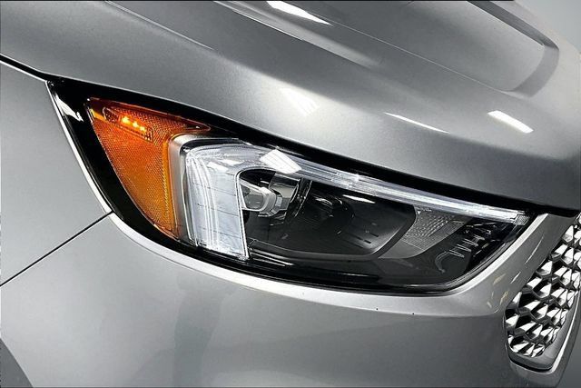 Used 2024 Ford Edge SEL AWD/4WD image 27