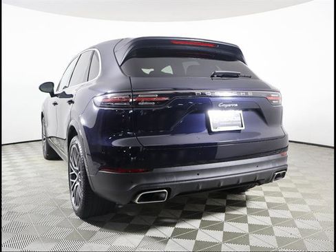 Used 2020 Porsche Cayenne AWD/4WD image 4