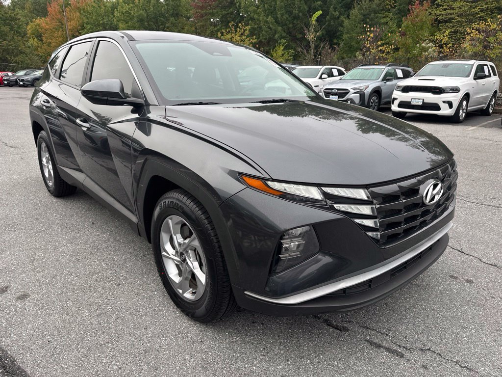 Used 2024 Hyundai Tucson SE FWD image 3