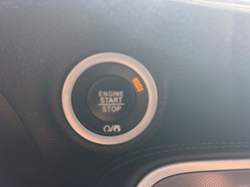 Used 2022 Dodge Challenger R/T w/ Blacktop Package image 30