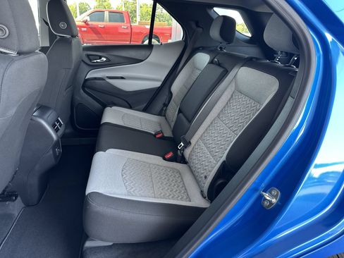 Used 2024 Chevrolet Equinox LS w/ LS Convenience Package FWD image 21