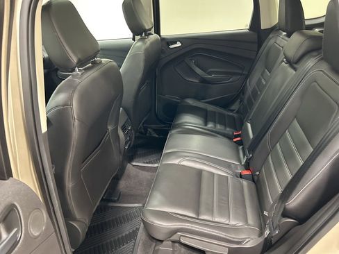 Used 2018 Ford Escape Titanium image 25