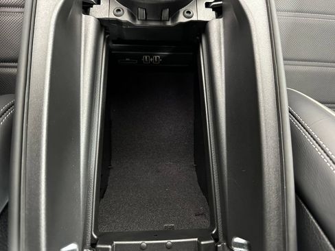 Used 2019 Mercedes-Benz E 63 AMG S image 31