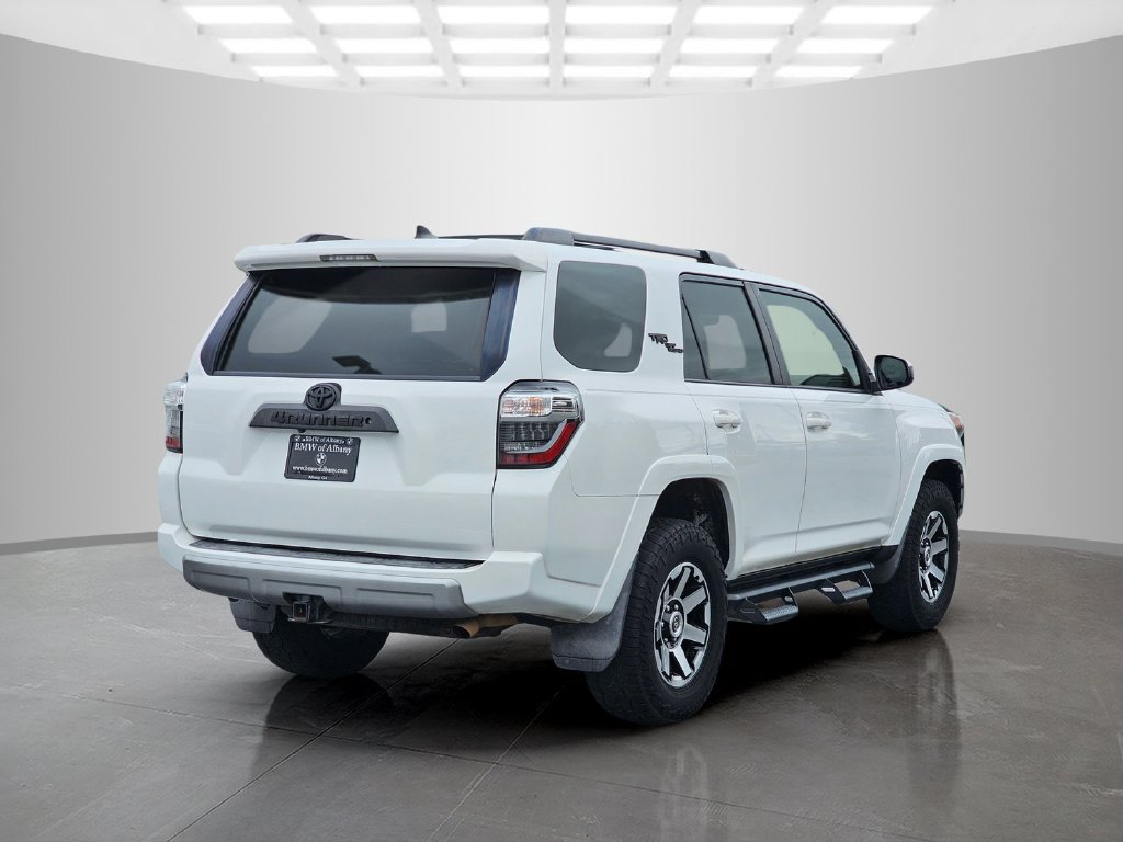 Used 2020 Toyota 4Runner TRD Off-Road AWD/4WD image 6