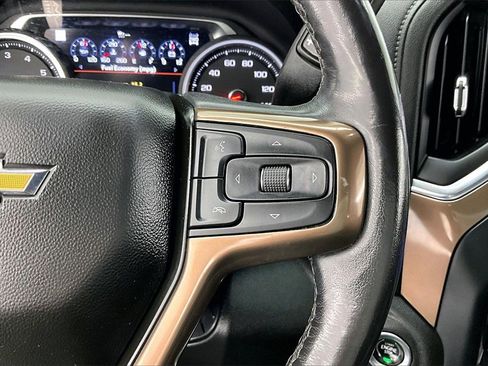 Used 2022 Chevrolet Silverado 1500 High Country w/ Technology Package image 20