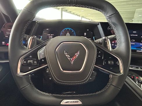 Used 2026 Chevrolet Corvette Z06 RWD image 36