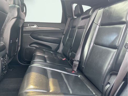 Used 2020 Jeep Grand Cherokee Limited w/ Luxury Group II AWD/4WD image 16