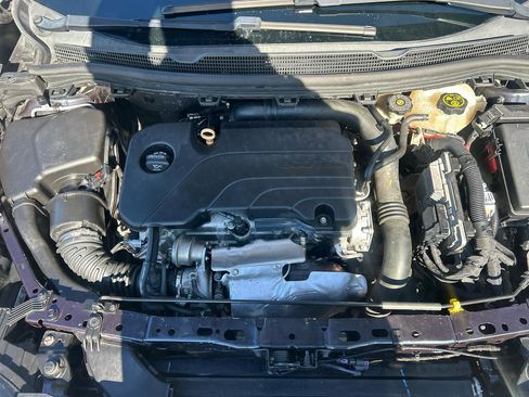 Used 2016 Chevrolet Cruze LT w/ Convenience Package image 17