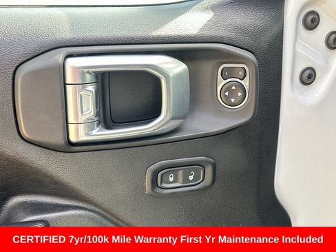 Used 2021 Jeep Wrangler Unlimited Sport AWD/4WD image 18