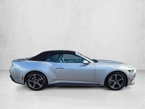 Used 2024 Ford Mustang Premium RWD image 4