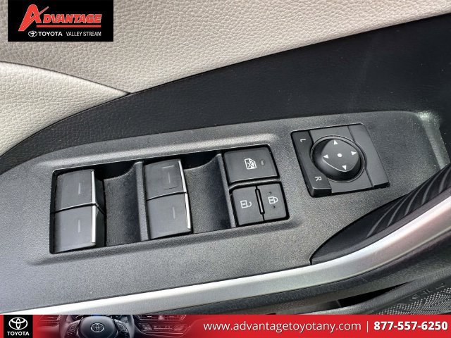 Certified 2025 Toyota RAV4 XLE AWD/4WD image 21