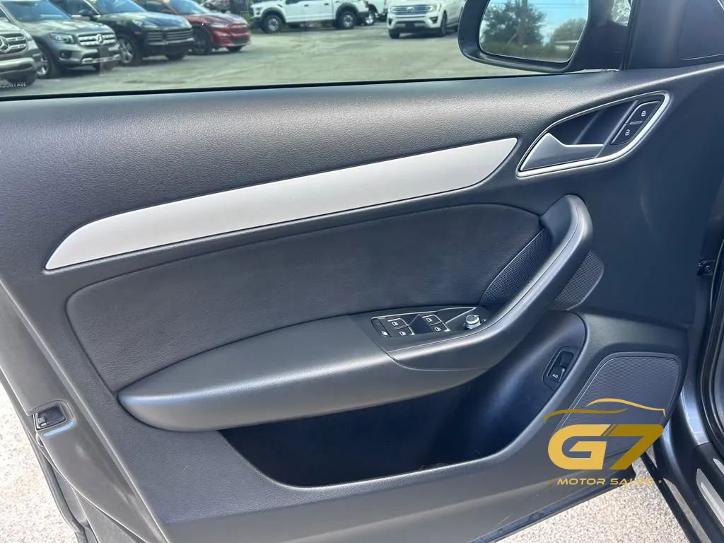 Used 2018 Audi Q3 2.0T Premium FWD image 15