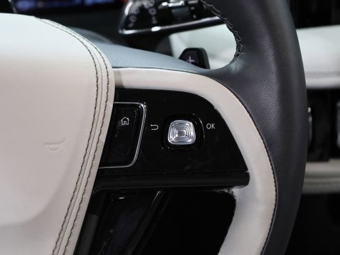 Used 2025 Lincoln Aviator AWD w/ Jet Appearance Package image 21