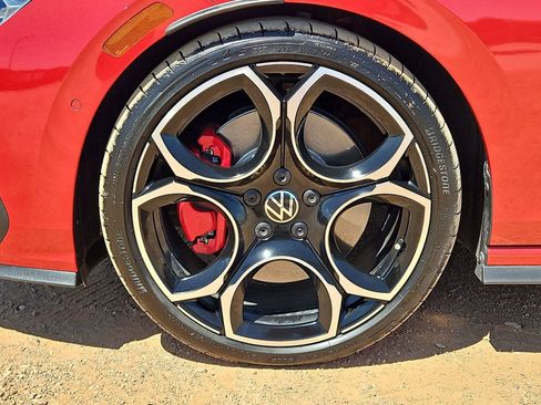 Used 2025 Volkswagen GTI Autobahn FWD image 10