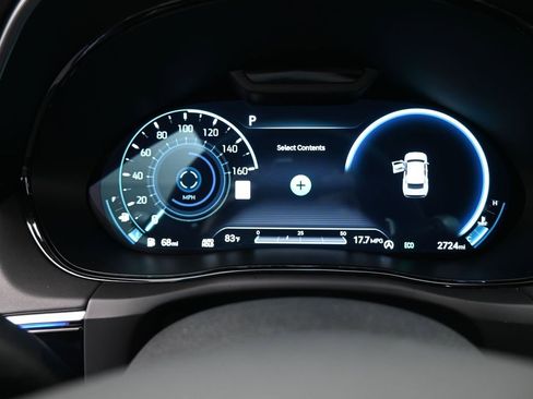 Used 2024 Genesis GV70 2.5T w/ Sport Prestige Package image 36