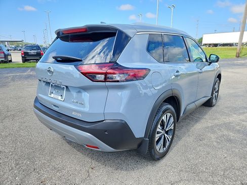 Used 2021 Nissan Rogue SV AWD/4WD image 4