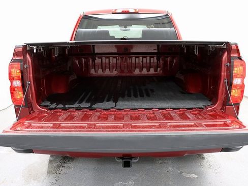 Used 2018 Chevrolet Silverado 1500 LT w/ All Star Edition image 6