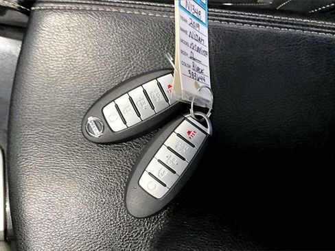 Used 2019 Nissan Maxima 3.5 SL image 34