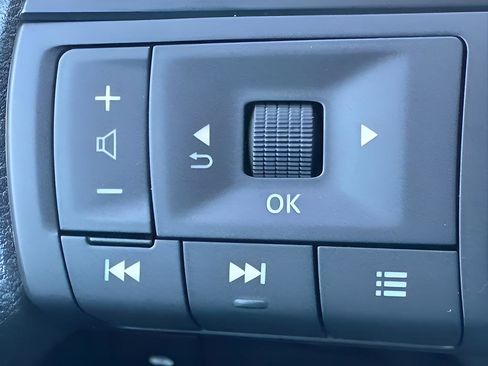 Used 2026 Nissan Kicks SV w/ SV Premium Package AWD/4WD image 21