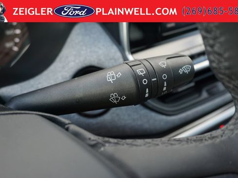 Used 2025 Jeep Compass Latitude AWD/4WD image 26