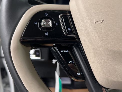 New 2026 Lincoln Corsair Grand Touring image 17