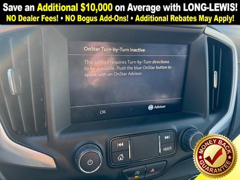 Used 2024 GMC Terrain SLT image 26